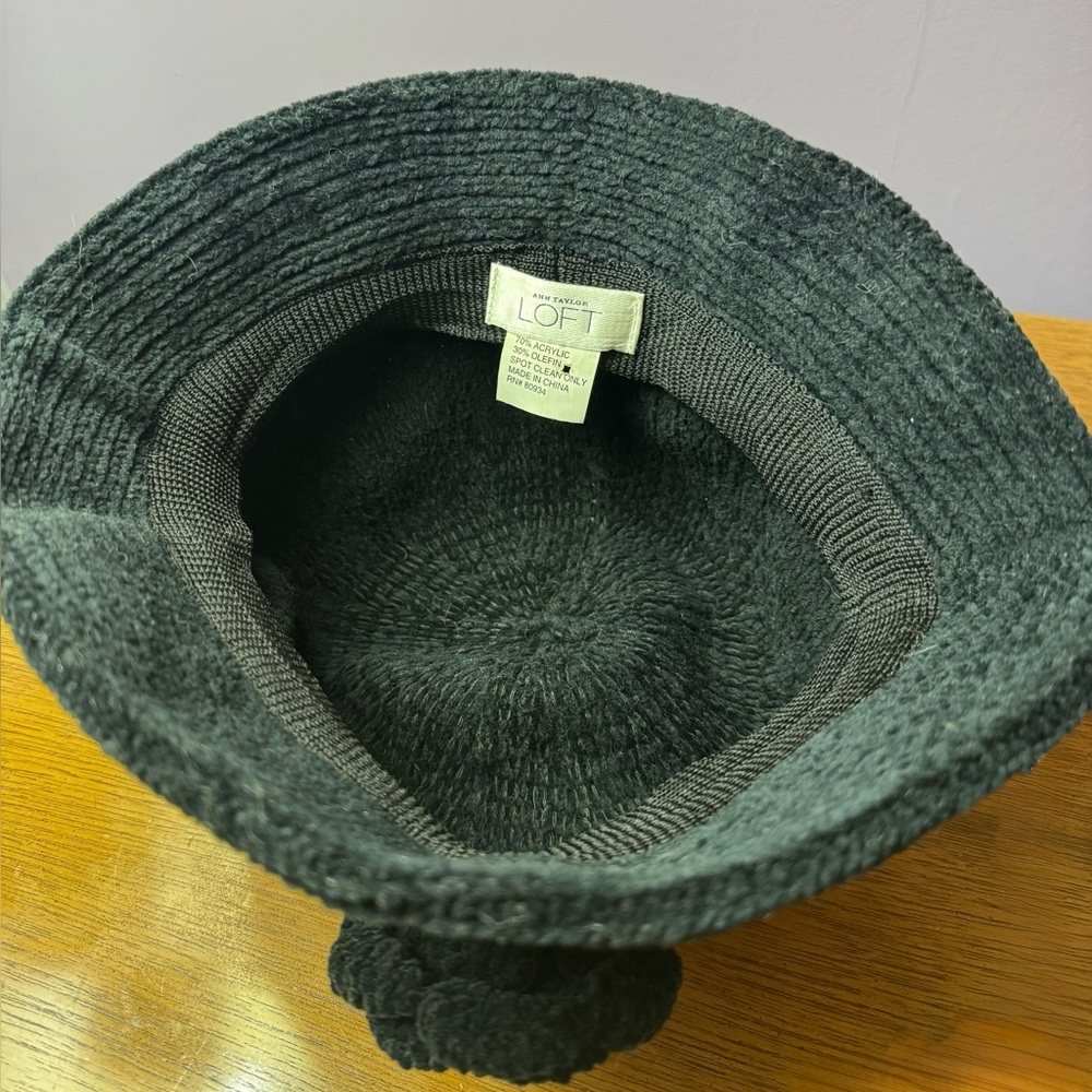 Ann Taylor Black Bucket Hat with Rosette Detail - Picture 9 of 15